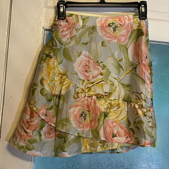 Express Women’s light blue multicolor floral asymmetrical ruffle skirt size 0 - Picture 7 of 7